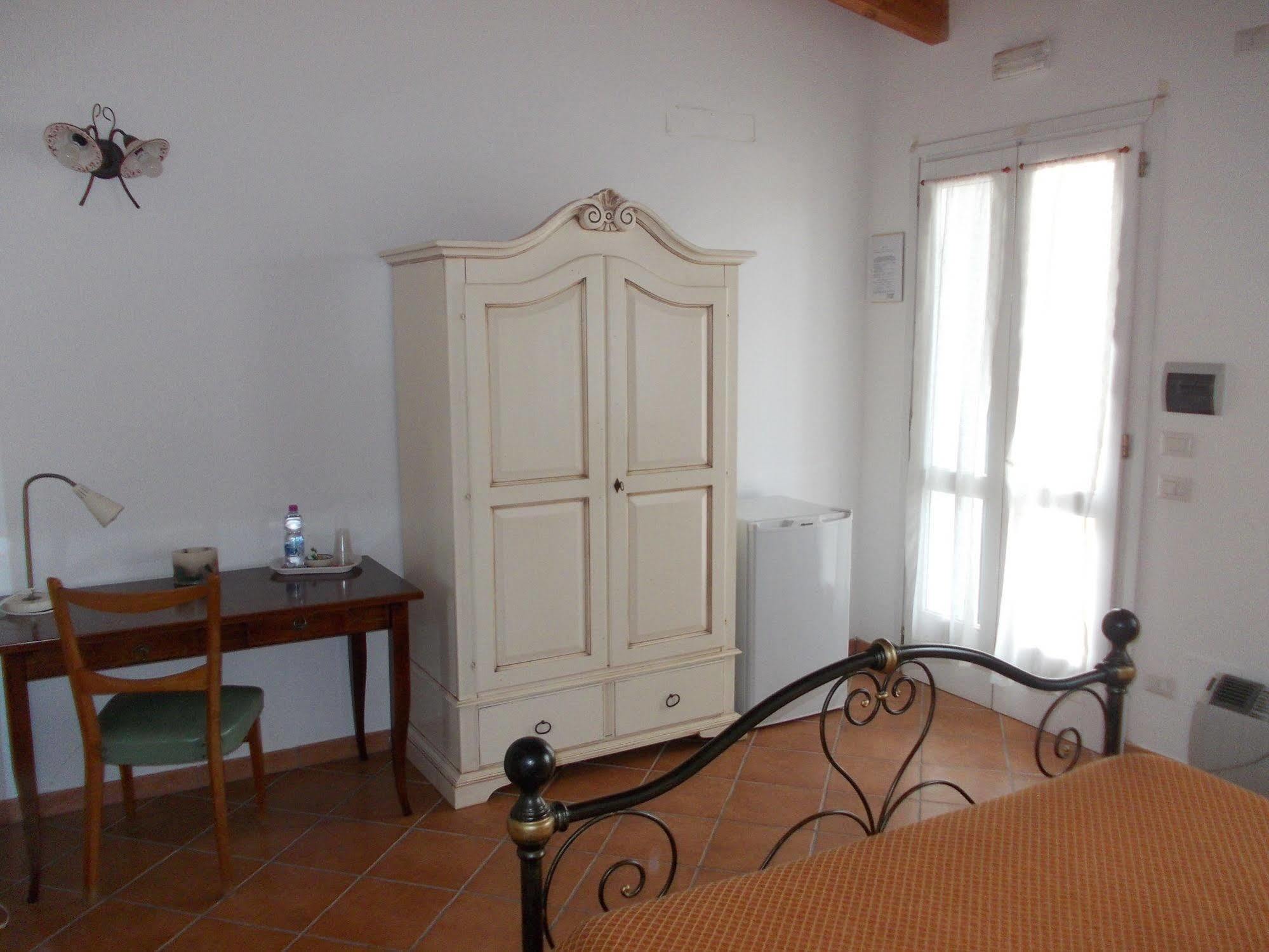 Agriturismo Arangea Lequile ภายนอก รูปภาพ